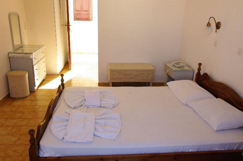 Hotel Rena Perissa  Eksteriør billede